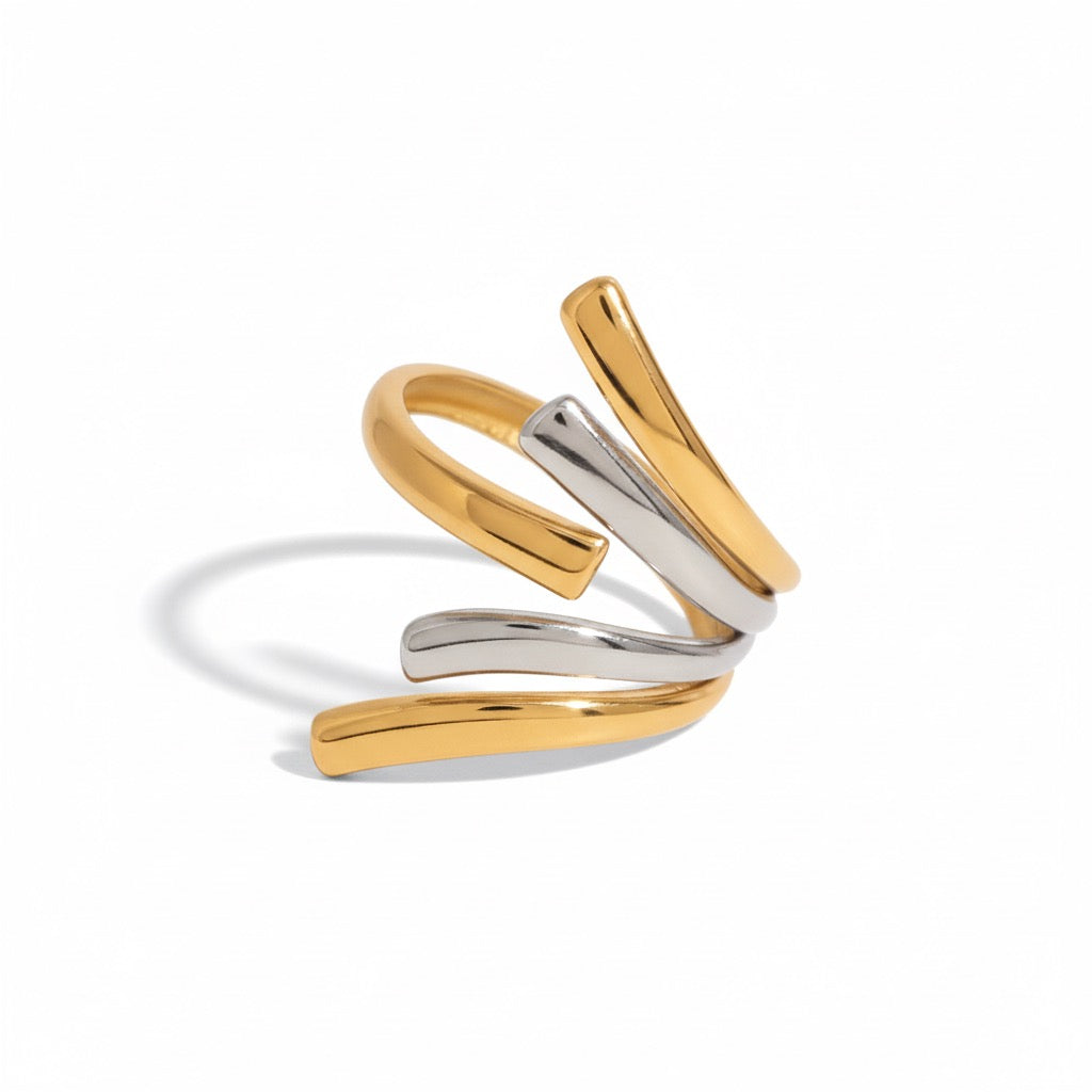 Spiral Curve Ring