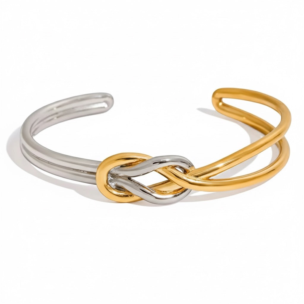 Eternity Knot Armreif
